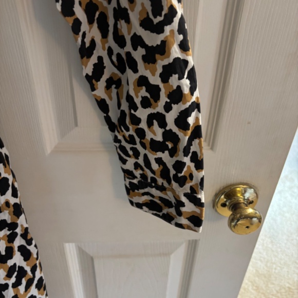 J.Crew Animal Print L/S Collared Belted Dress Size 8 - Picture 7 of 10